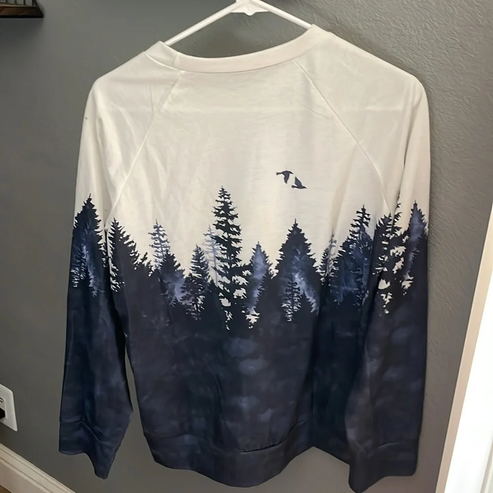 Mountain pullover - Picture 2 of 3
